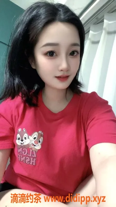 杭州楼凤-上城小艺，巨乳御姐，800元私聊体验