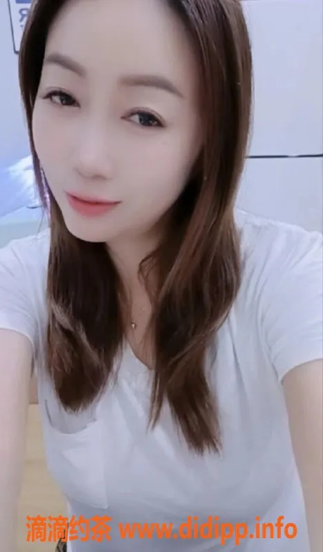 南京楼凤资源信息,南京秦淮区小芳，35岁C+罩杯，服务多样