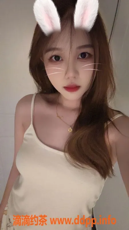 杭州楼凤资源信息,19岁白小酥，158cm可爱邻家妹妹，1200元/45分钟