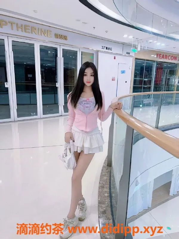 广州楼凤-金沙洲宝儿，5P御姐，热情鸳鸯浴等你来享！