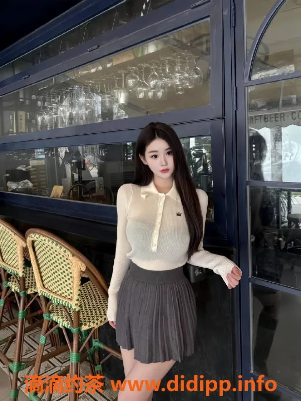 广州楼凤-佛山婉清：嫩妹大胸，8P鸳鸯浴服务！