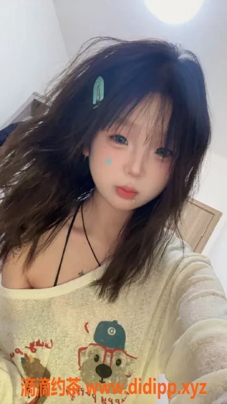 成都楼凤资源信息,妖姬18岁嫩妹，桐梓林服务超赞