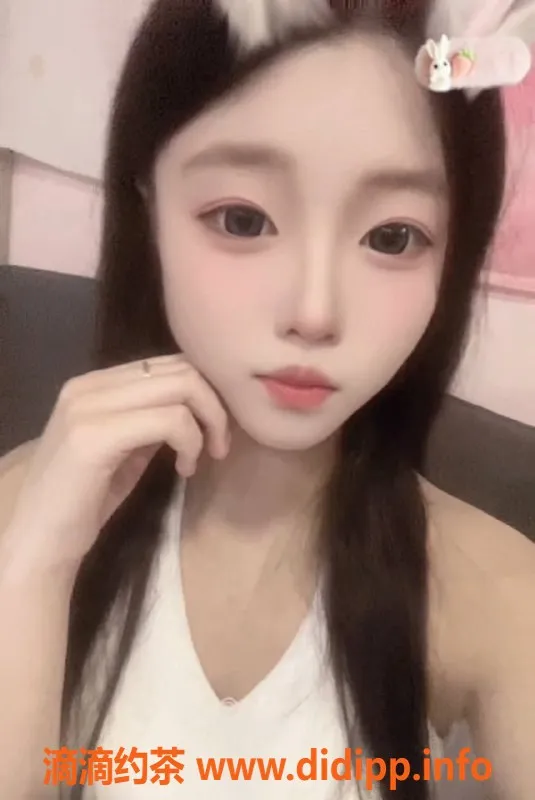 成都楼凤资源信息,可爱小妹咪咪，18岁，成华区热聊伴侣