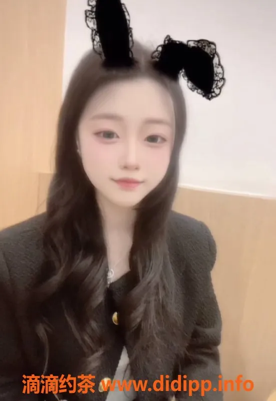 成都楼凤-可爱小妹咪咪，18岁，成华区热聊伴侣