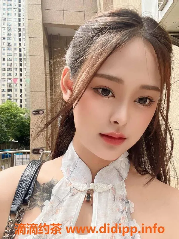 厦门楼凤资源信息,思明莲坂小梨花，20岁天然大胸妹，600元服务