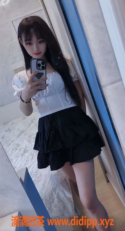 广州楼凤-广州新人沫沫，25岁，165cm，茶水费400起