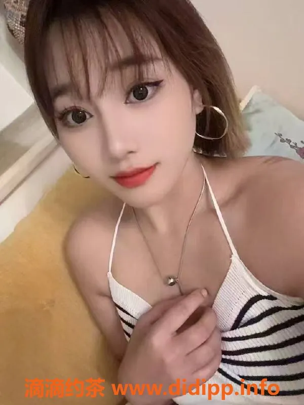 长沙楼凤-芙蓉区银贝儿，164cm 34B双飞服务 700p起