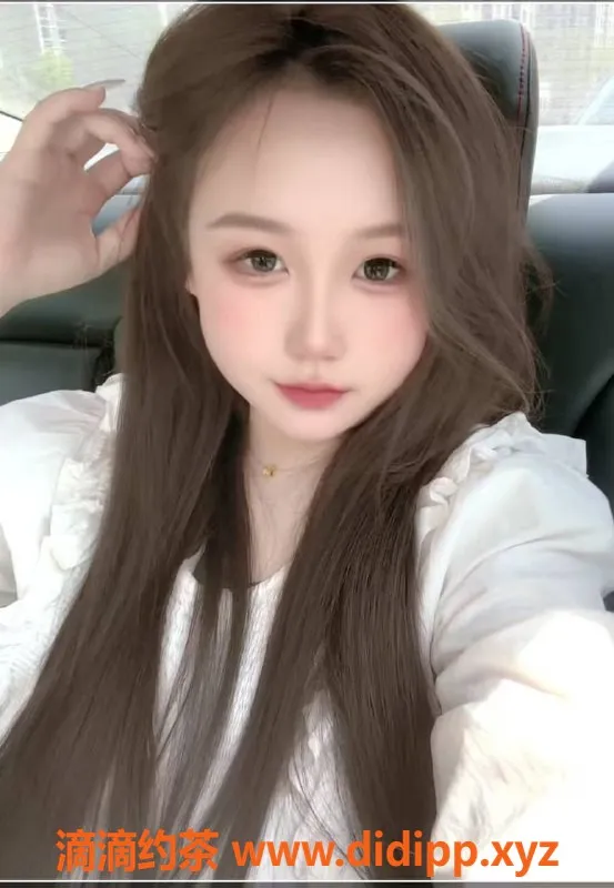 杭州楼凤资源信息,余杭青青，700元嫩妹服务，舌吻69互舔