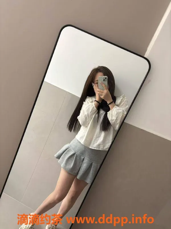 杭州楼凤-余杭青青，700元嫩妹服务，舌吻69互舔