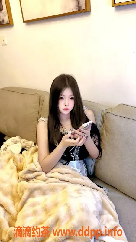 广州楼凤资源信息,天河嫩妹星星，700元体验舌吻服务！