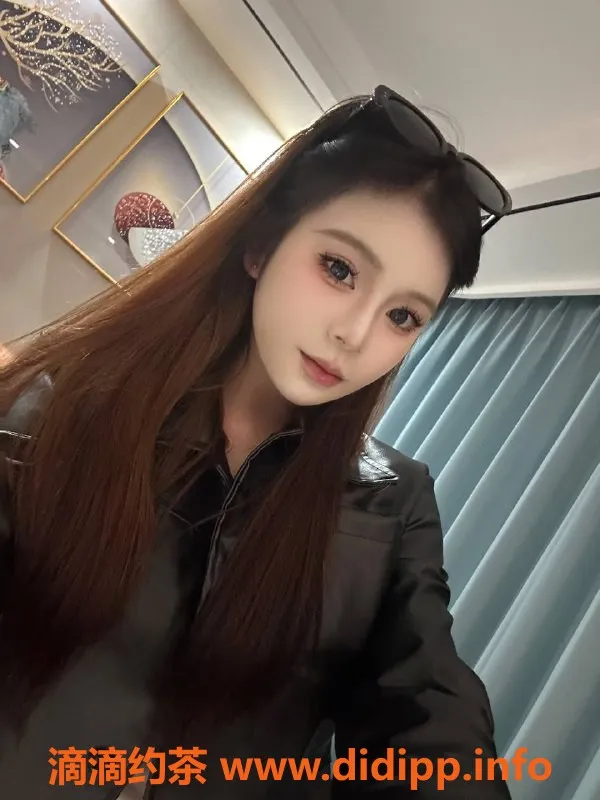 广州楼凤-天河嫩妹葡萄，胸围大、服务优，8P来体验！