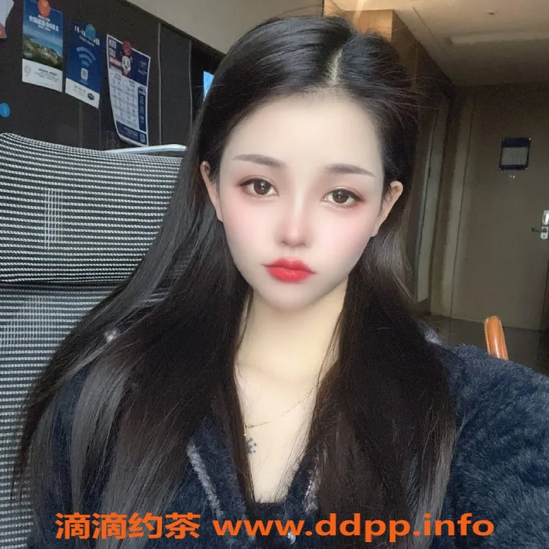 东莞楼凤-塘厦七七，22岁身高164，畅享多种服务