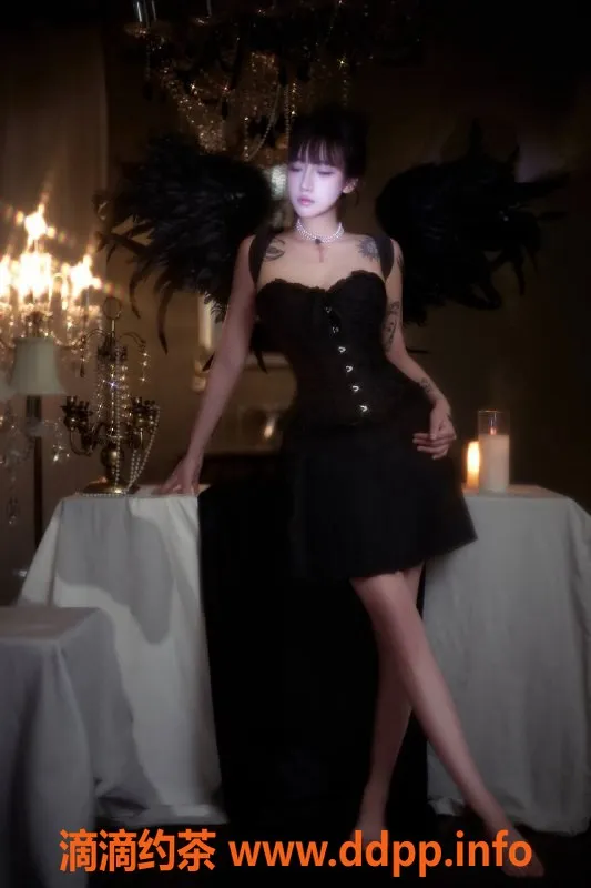 杭州楼凤资源信息,上城嫩妹yoyo，COSER大长腿，16p起