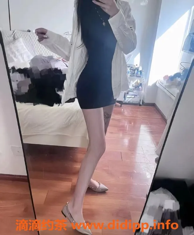 成都楼凤-成都欣饭饭，17岁小排骨精，服务全，超高颜值！