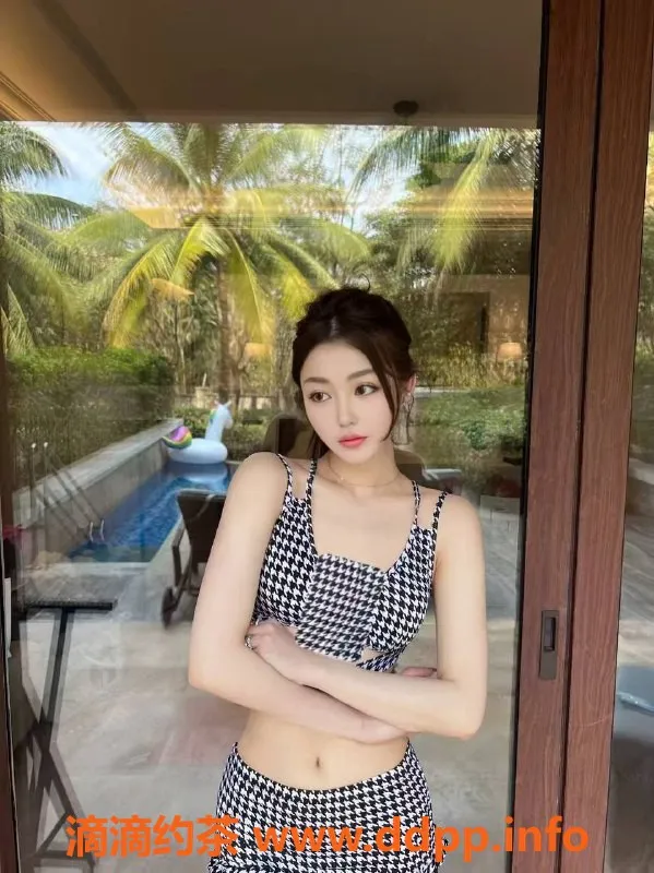 成都楼凤-金融城媛媛，172cm大长腿，800元50分钟