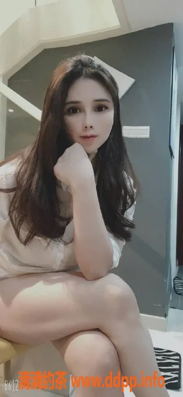 成都楼凤-成华区艾米，霸道身材，热门半套服务！