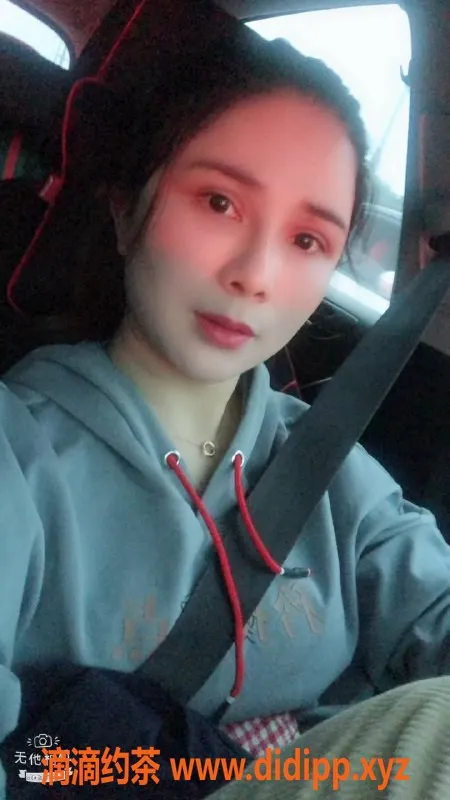 成都楼凤-成华区艾米，霸道身材，热门半套服务！