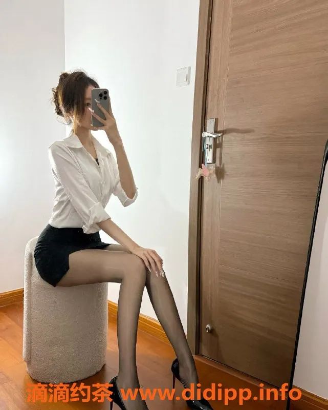 厦门楼凤-湖里区童瑶，电报老师，已验女郎