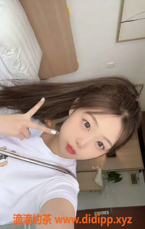 福州楼凤-台江区18岁北极星，165cm性感女神，800元起