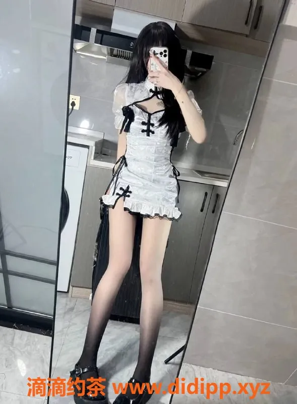 深圳楼凤-龙岗玲玲，甜美服务，价格P1000起