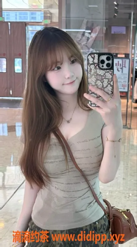 广州楼凤-天河区橙子 22岁 165cm 36C 茶水费600起