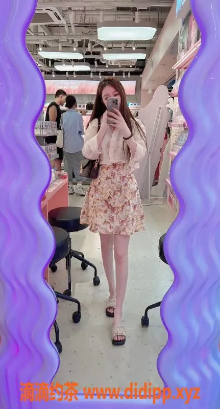 广州楼凤-天河丽丽 27岁 160cm 胸围36D 服务优质