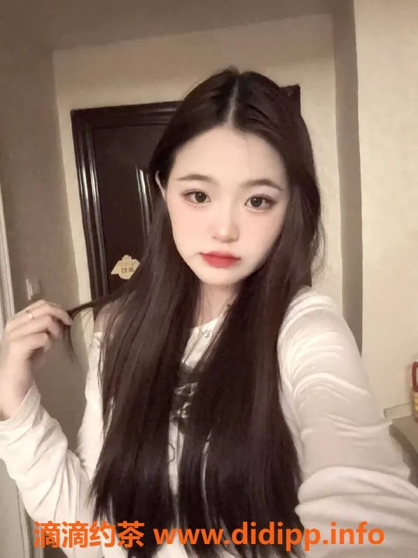 广州楼凤-天河嫩妹叶小新，6P鸳鸯浴服务