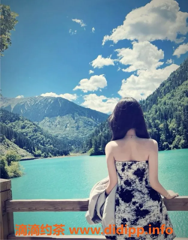 厦门楼凤-思明区电报老师笑笑，服务优质！