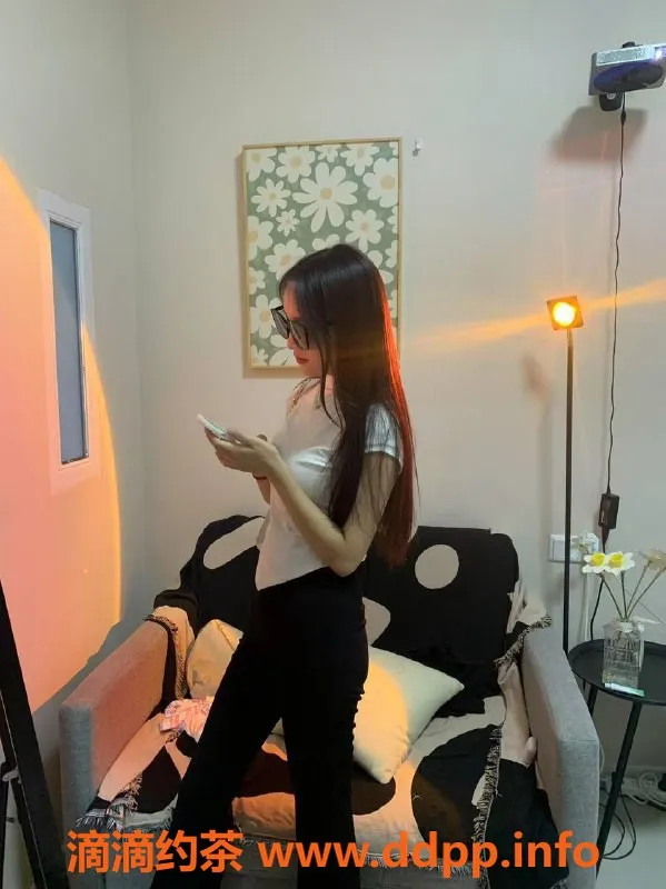 武汉楼凤-硚口欣宝，1p仅700，超值体验等你来！