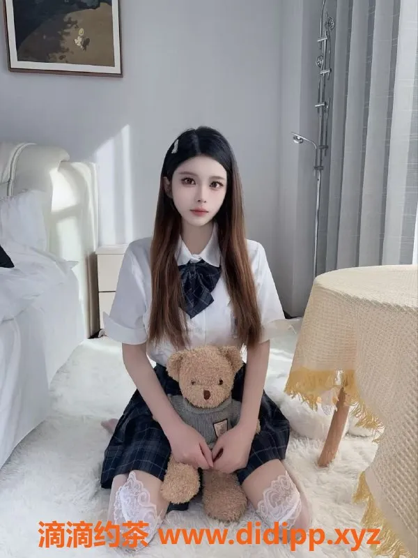 成都楼凤-桐梓林乐乐儿，156cm瘦妹7P起