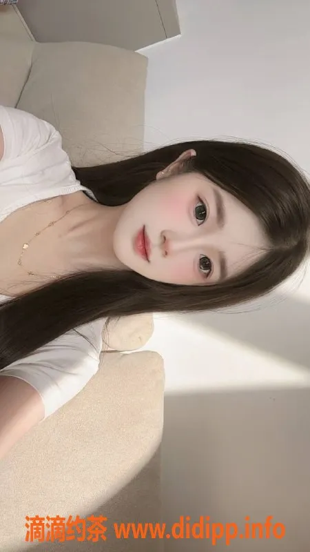 广州楼凤-天河嫩妹婷婷，视频验证，800元体验