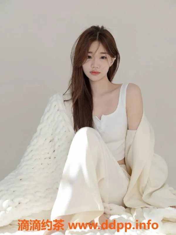 广州楼凤-天河欧尼酱，700元任你选，御姐风情