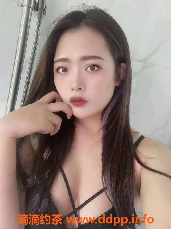 深圳楼凤资源信息,龙华小欣，900元体验超值服务