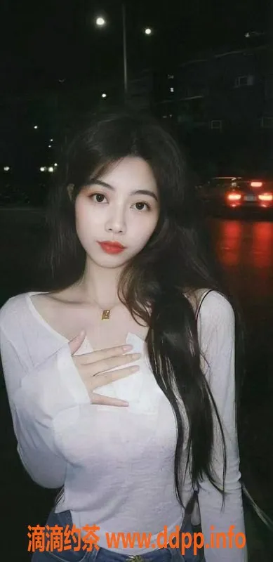 广州楼凤-佛山秋月提供600起蛇吻服务，快来体验！