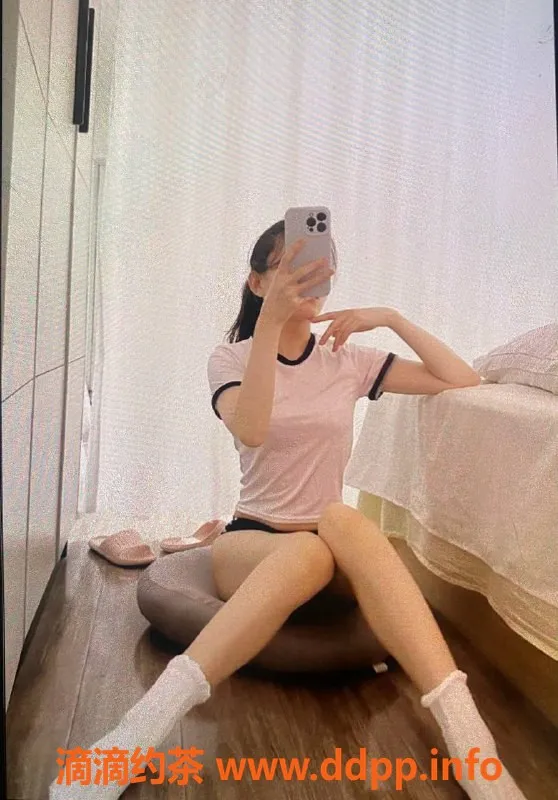 杭州楼凤-上城御姐十月，体验69互舔服务，800起