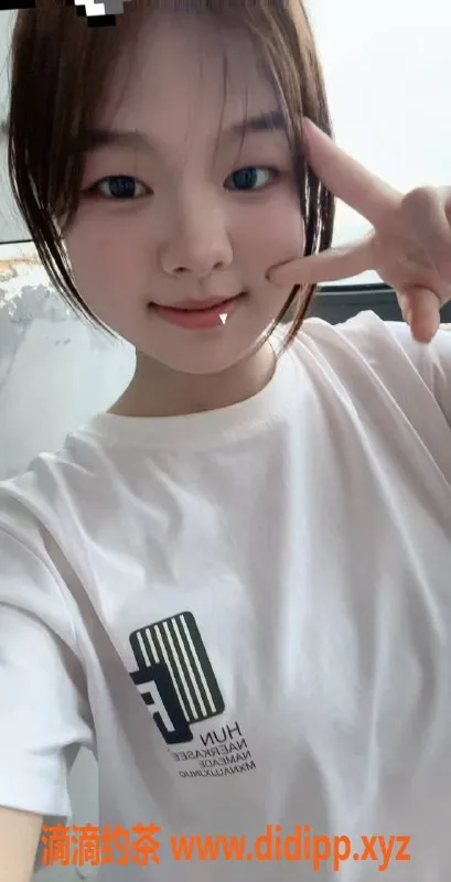 广州楼凤资源信息,佛山金沙洲 #小蜜桃 #蛇吻 600元起服务