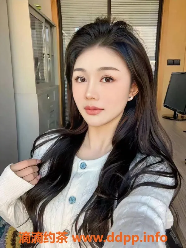 重庆楼凤-22岁安悦，龙湖佰乐街自营，170cm，48kg，C杯