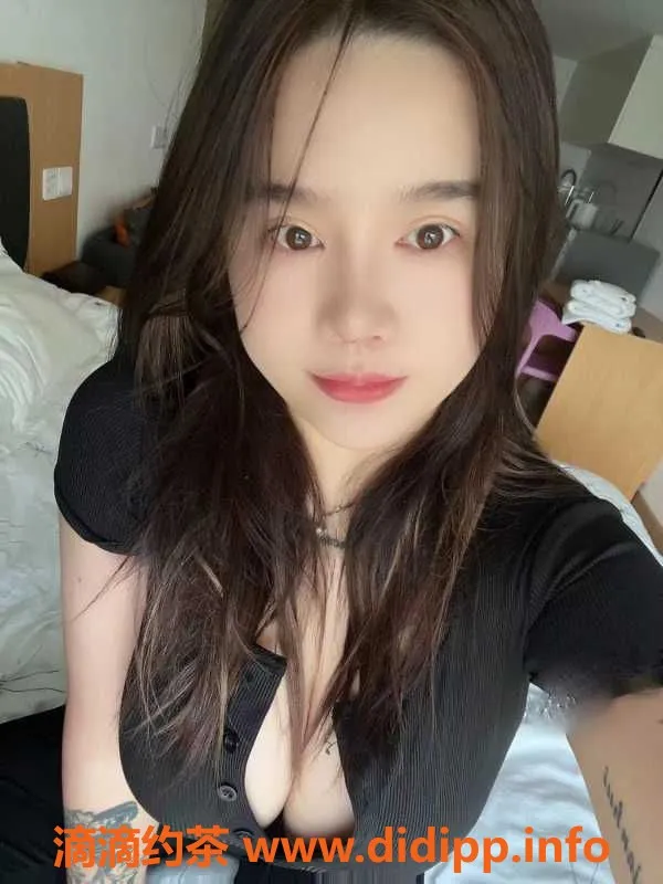 广州楼凤资源信息,广州黄埔大胸妹球球，22岁身高167优惠套餐来啦