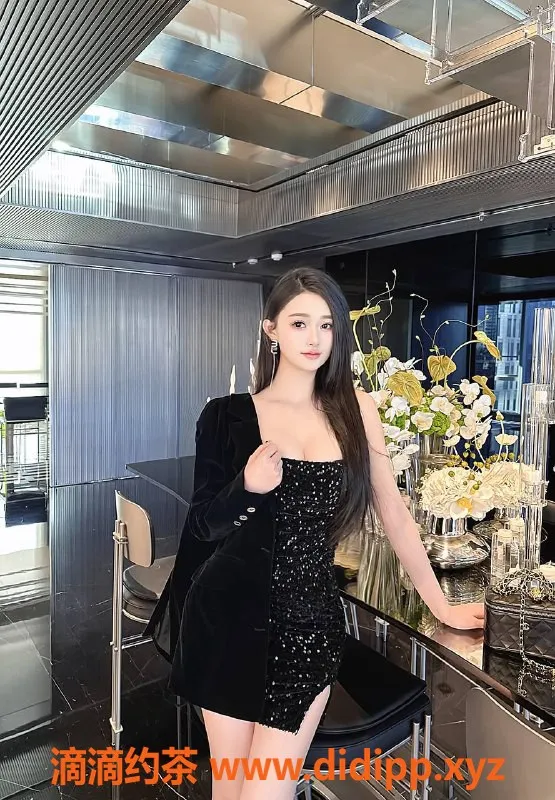 厦门楼凤-厦门思明区佳瑶，170cm白皙大眼萌妹，700元起