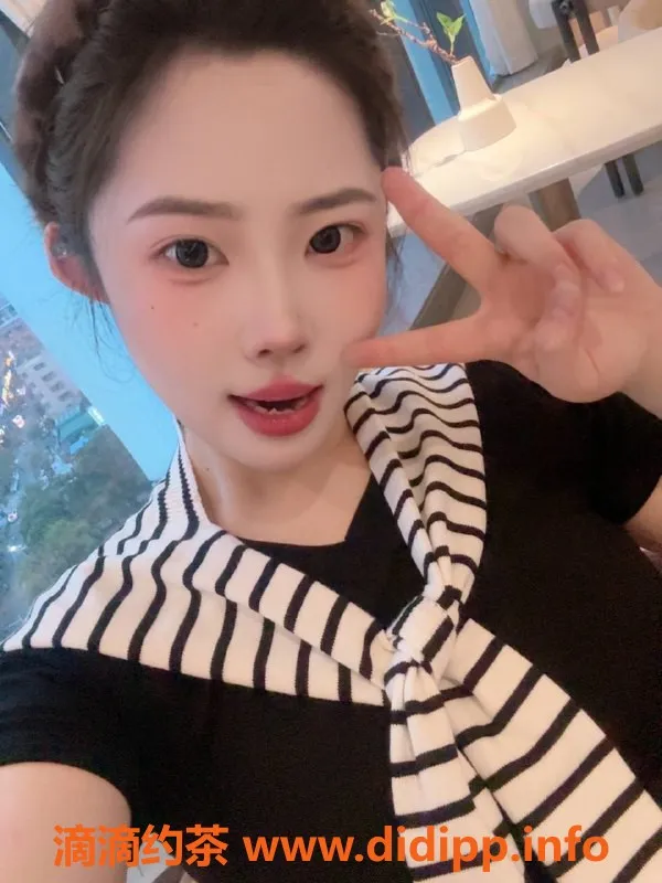 广州楼凤-佛山金沙洲林嘉嘉，蛇吻服务800起