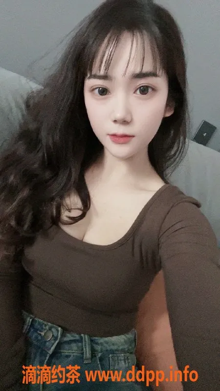 广州楼凤资源信息,天河嫩妹童童，鸳鸯浴服务，超值体验！