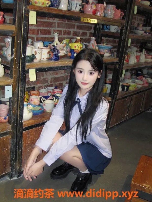 北京楼凤-朝阳门小小白，批发内衣价格亲民