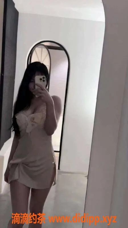 长沙楼凤-长沙岳麓区女技师粥粥，25岁，E罩杯，服务多样