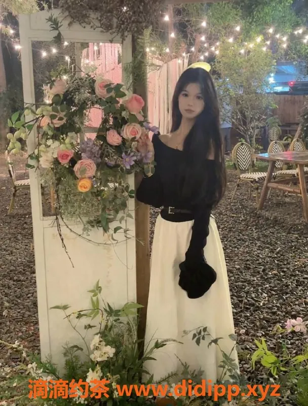 广州楼凤-天河嫩妹晨晨，10P鸳鸯浴服务等你来享受！