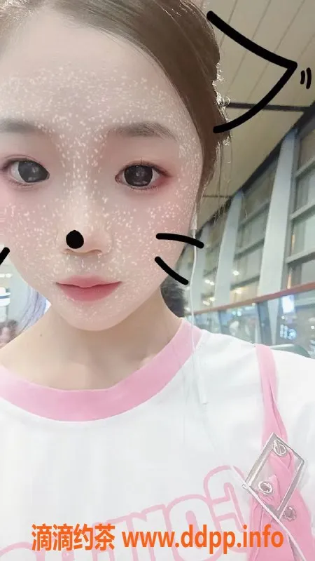 成都楼凤-锦江区依纯嫩妹低价6P，夹功无敌！