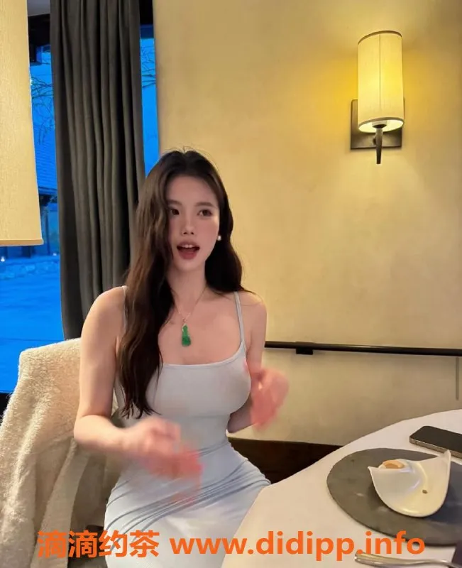 杭州上门服务资源信息,新加坡E杯美女，25岁身高162cm，预约即享激情服务