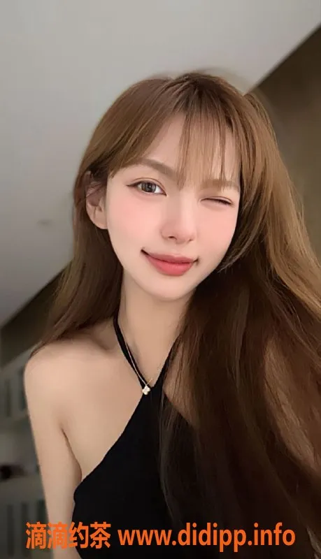 杭州上门服务-滨江23岁E杯美女，热情主动，口射加服务