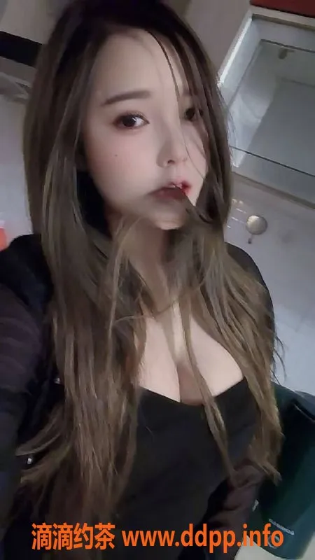 长沙楼凤-雨花区露娜，500p体验六九、口爆等服务