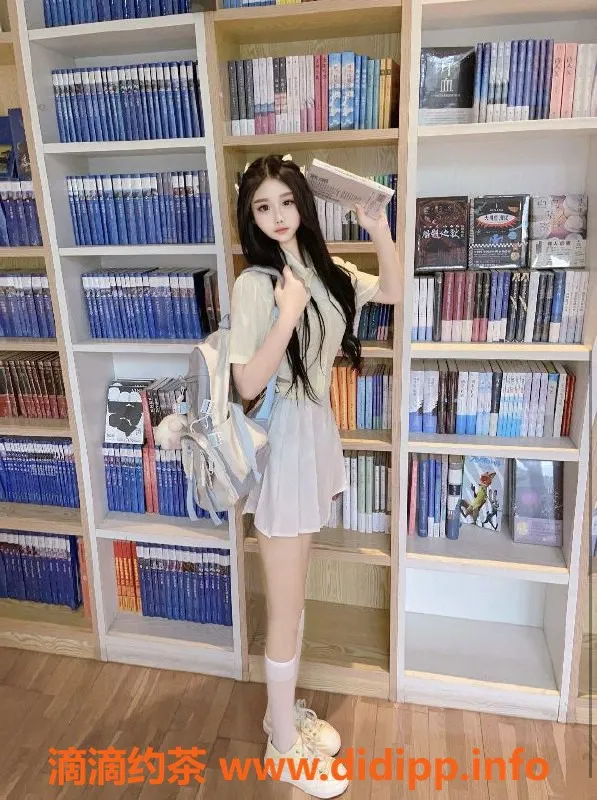 杭州楼凤资源信息,拱墅嫩妹佳佳，舌吻69互舔，课费1000起