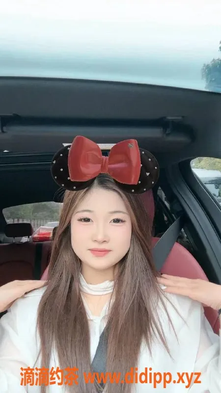 深圳楼凤资源信息,宝安小雪，千元嫩妹，舌吻服务带你飞